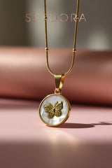 Golden butterfly - Necklace