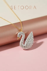 Crystal swan - Necklace