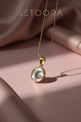 Moon glow - Necklace