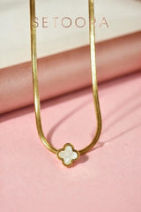 White leaf charm - Necklace